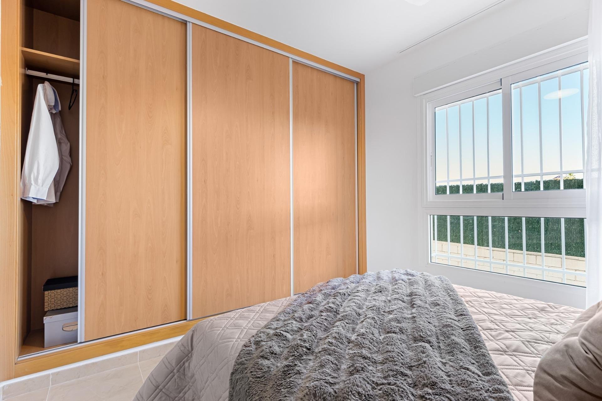 Obra nueva - Piso -
Orihuela Costa - Lomas de Cabo Roig