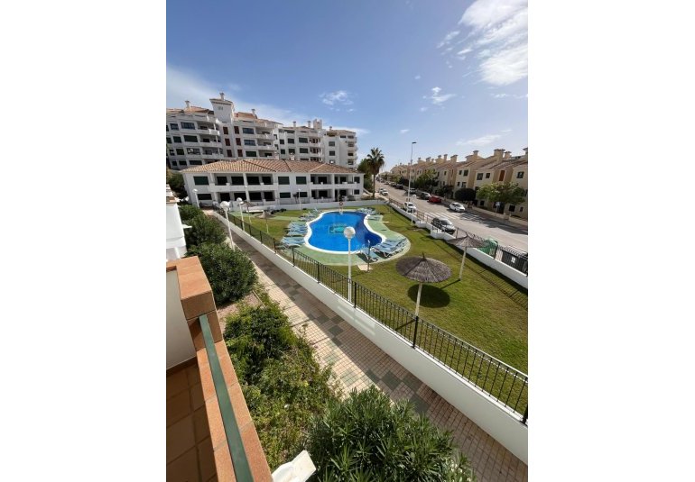 Obra nueva - Piso -
Orihuela Costa - Lomas de Campoamor