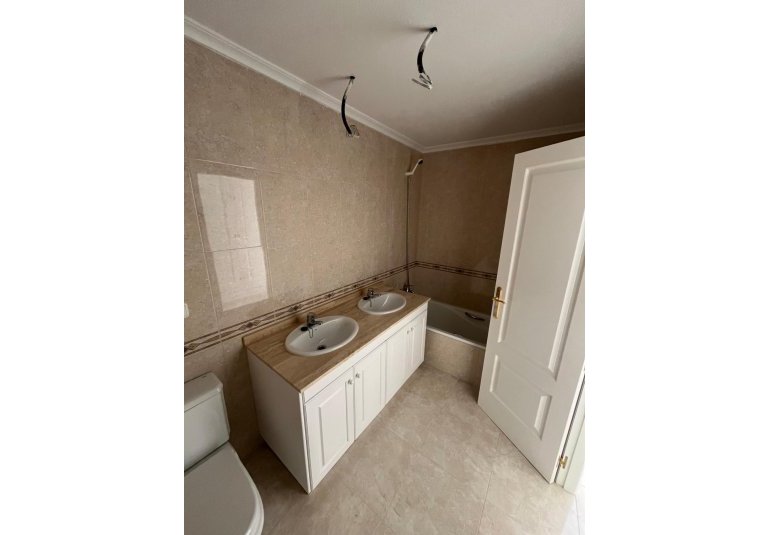 Obra nueva - Piso -
Orihuela Costa - Lomas de Campoamor