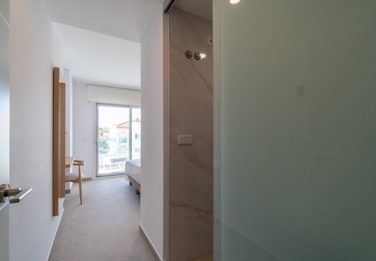 Obra nueva - Piso -
Orihuela Costa - Playa Flamenca