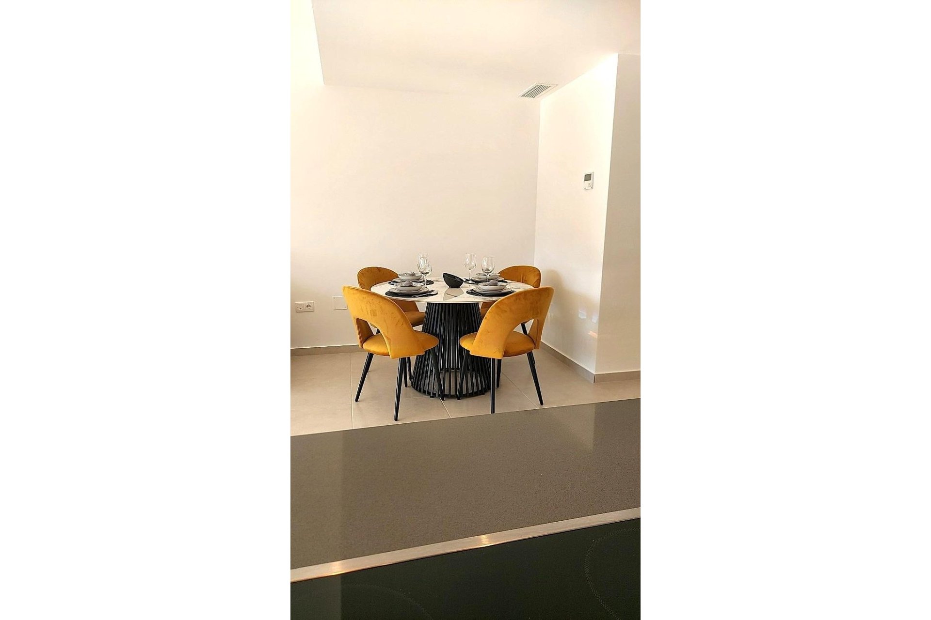 Obra nueva - Piso -
San Miguel - Pueblo