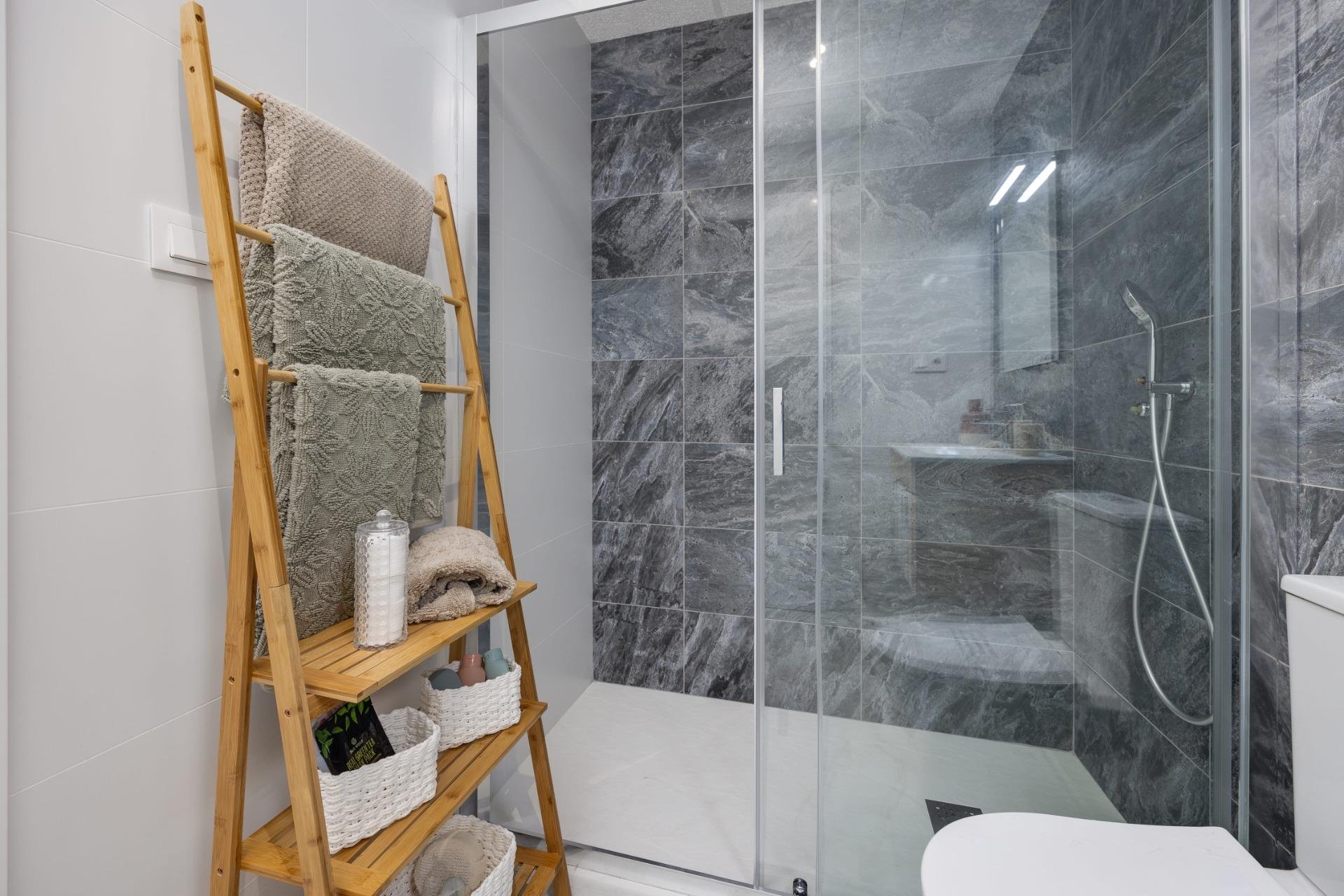 Obra nueva - Piso -
San Miguel - Pueblo