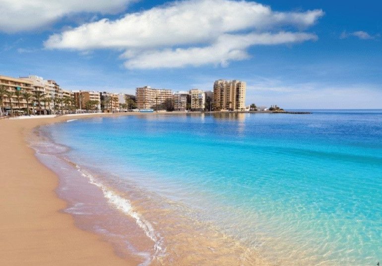 Obra nueva - Piso -
Torrevieja - Centro
