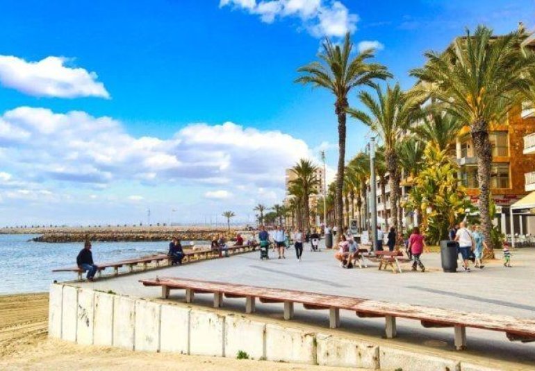 Obra nueva - Piso -
Torrevieja - Playa de El Cura