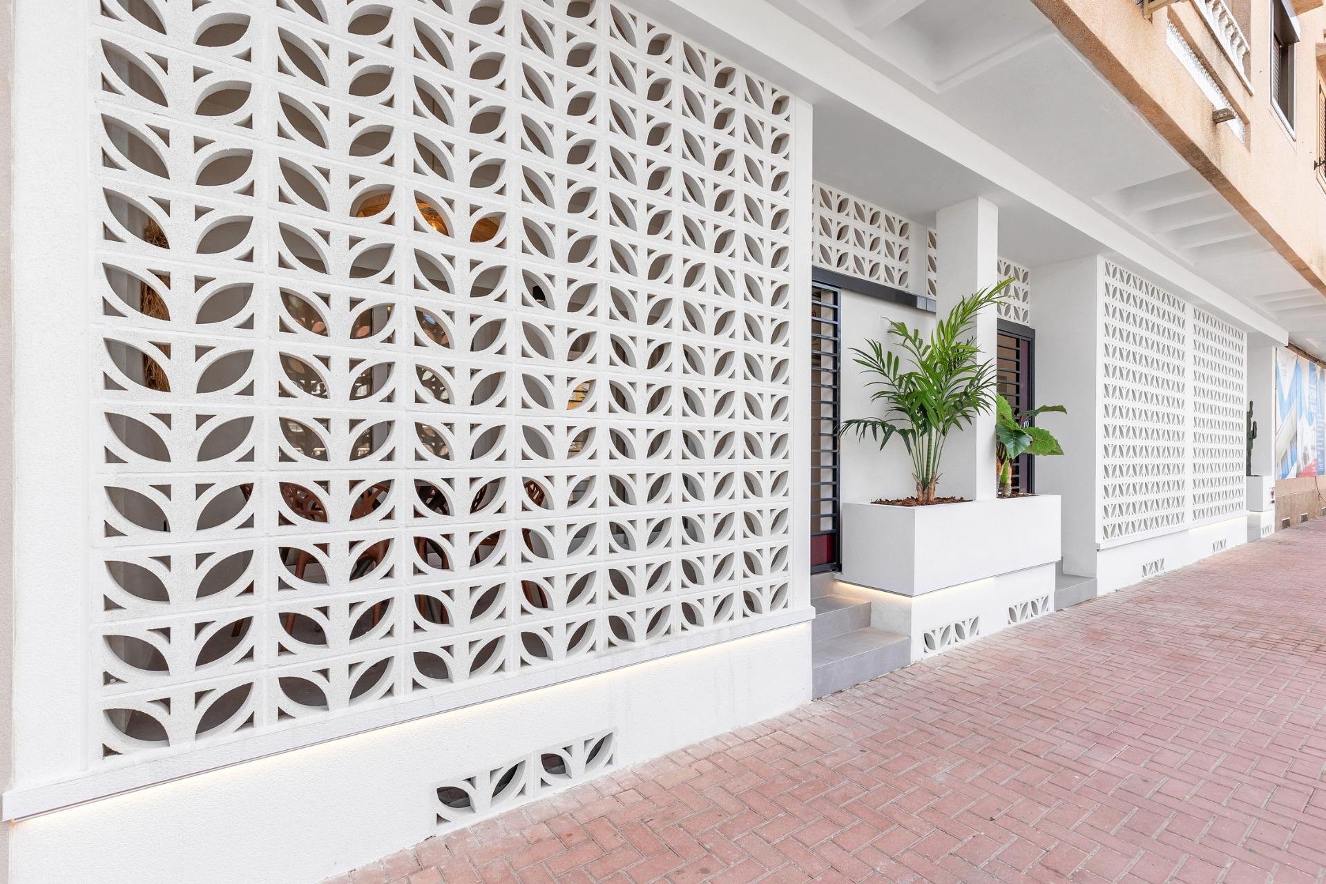 Obra nueva - Piso -
Torrevieja - Playa Los Naufragos