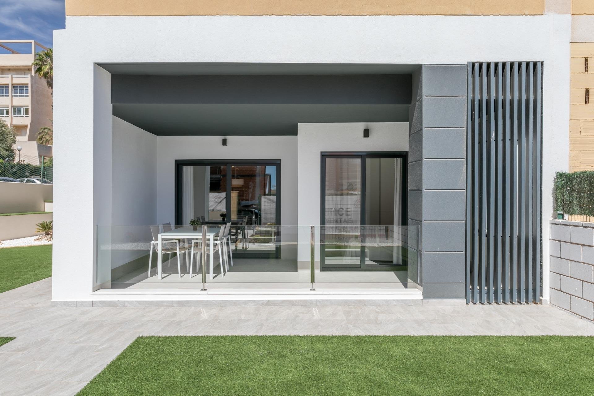 Obra nueva - Piso -
Torrevieja - Torreblanca