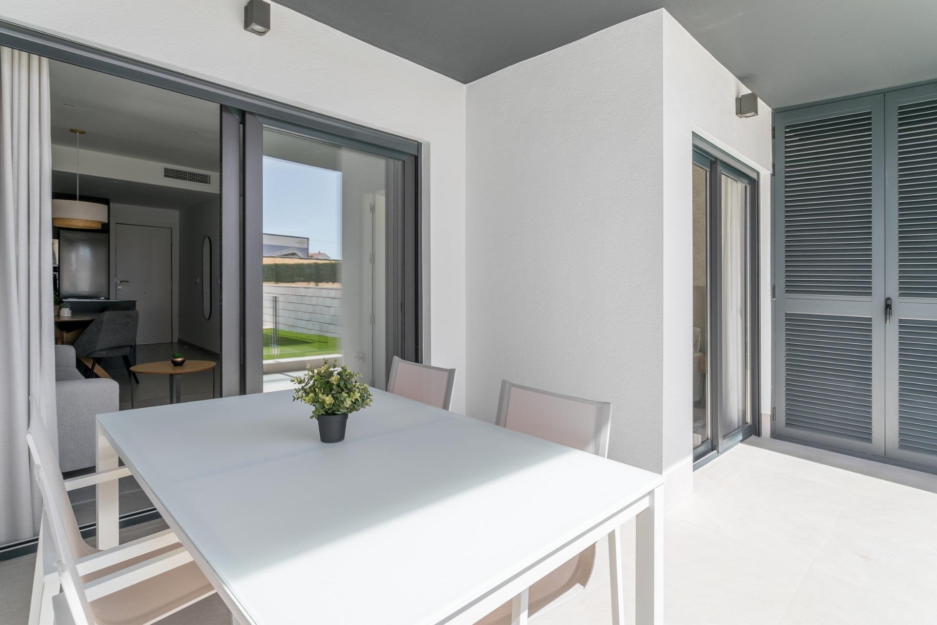 Obra nueva - Piso -
Torrevieja - Torreblanca