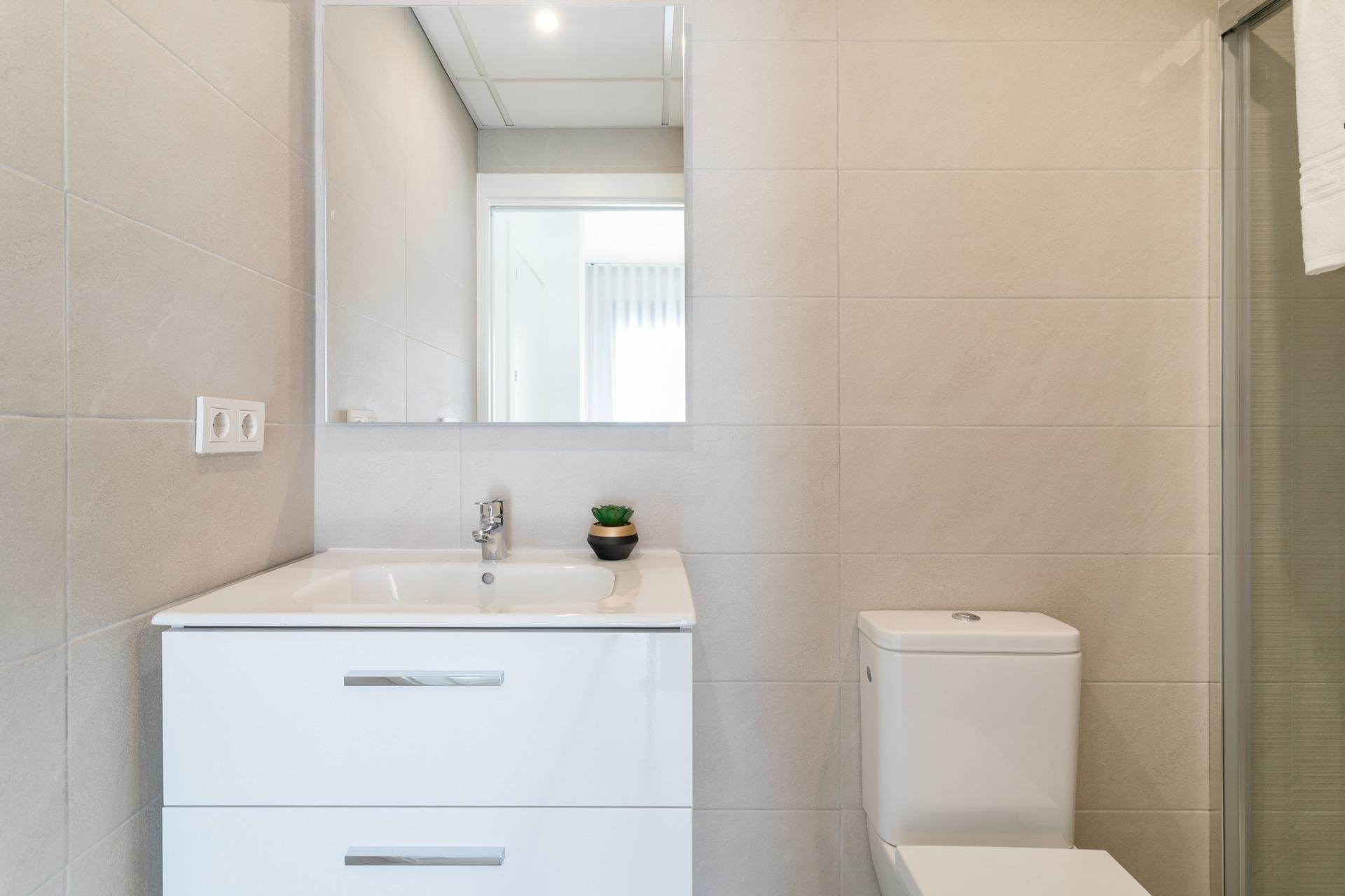 Obra nueva - Piso -
Torrevieja - Torreblanca