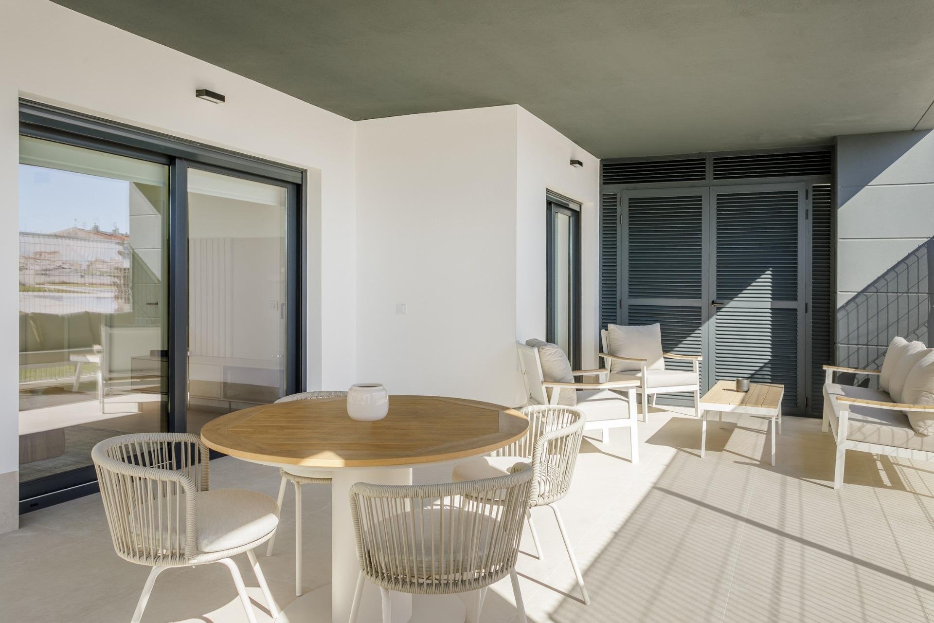 Obra nueva - Piso -
Torrevieja - Torreblanca