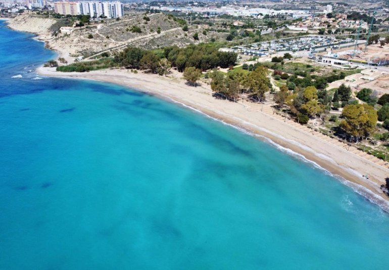 Obra nueva - Piso -
Villajoyosa - Playa del Torres
