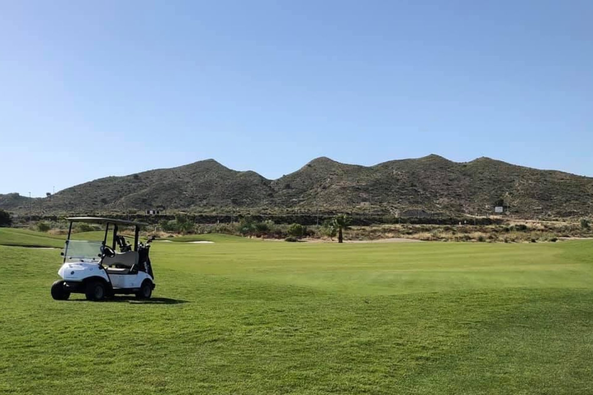 Obra nueva - Town House -
BAÑOS Y MENDIGO - Altaona Golf