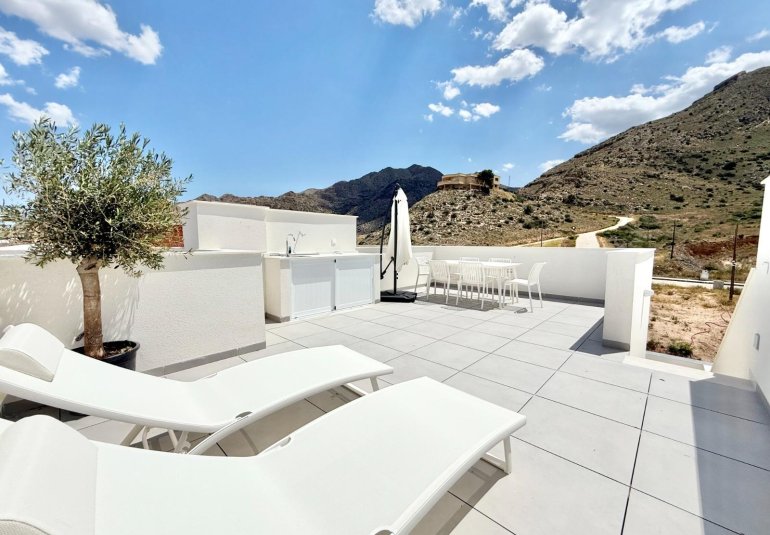 Obra nueva - Town House -
Cox - San Fernando