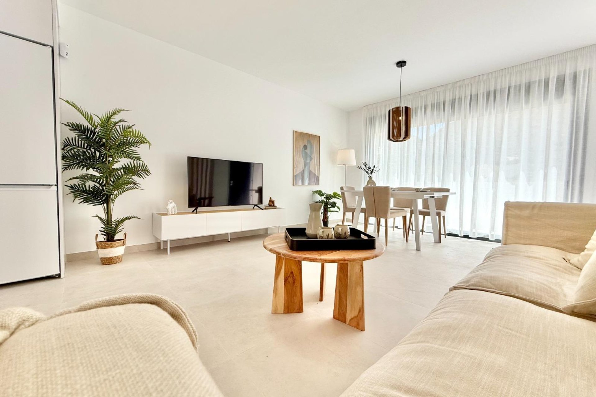 Obra nueva - Town House -
Cox - San Fernando