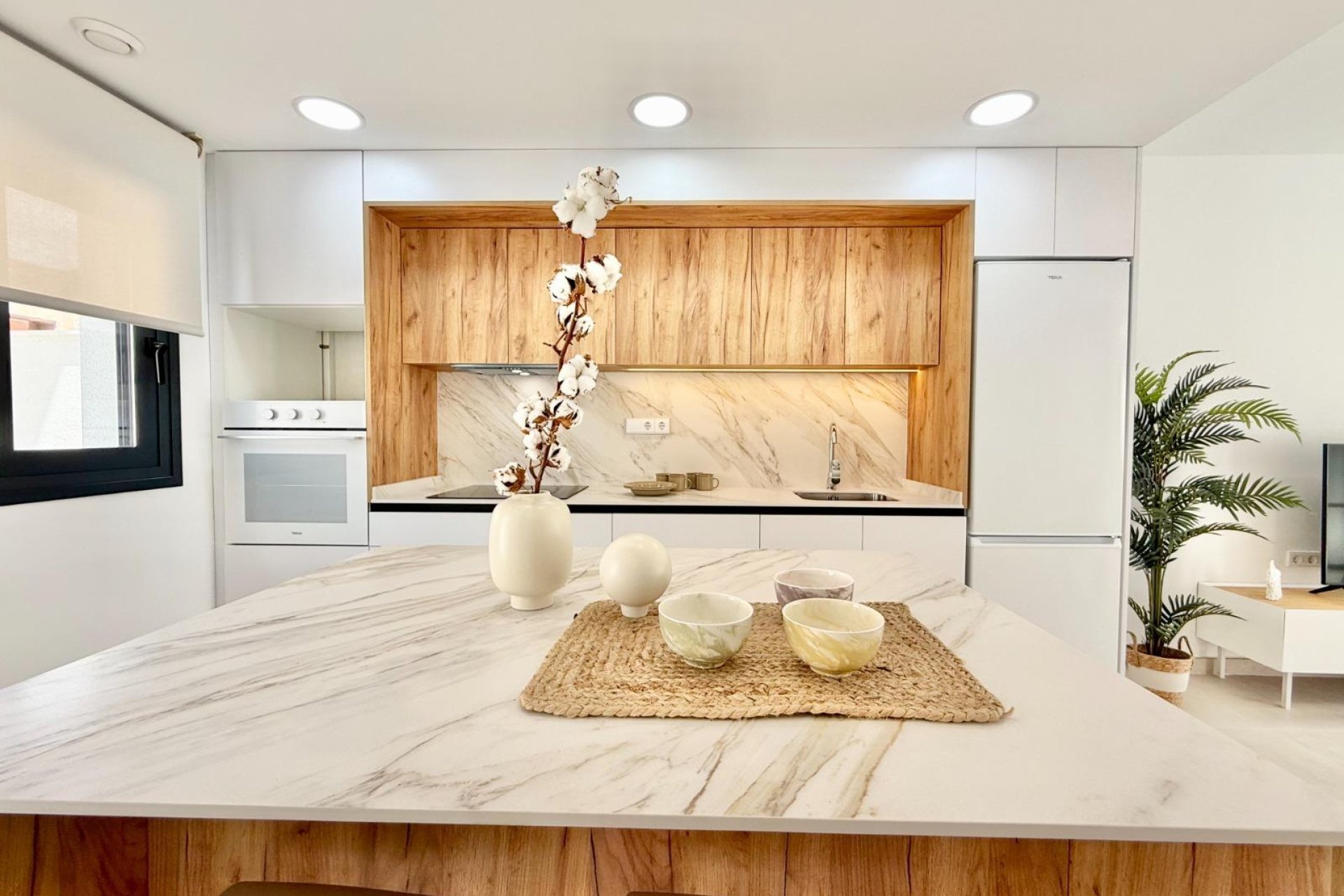 Obra nueva - Town House -
Cox - San Fernando
