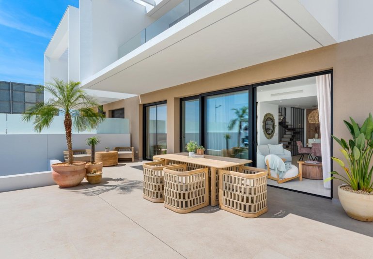 Obra nueva - Town House -
Dolores - Sector 3