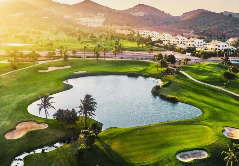 Obra nueva - Town House -
La Manga