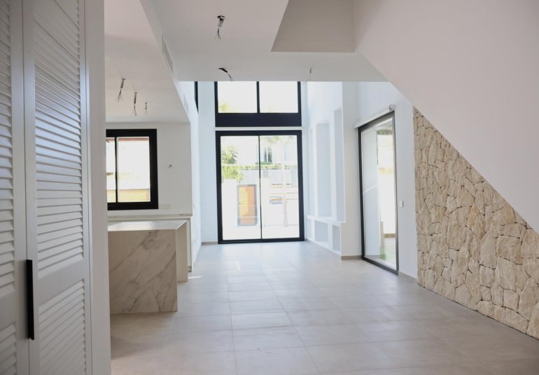 Obra nueva - Villa -
Alfas del Pí - El Albir