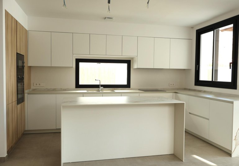 Obra nueva - Villa -
Alfas del Pí - El Albir