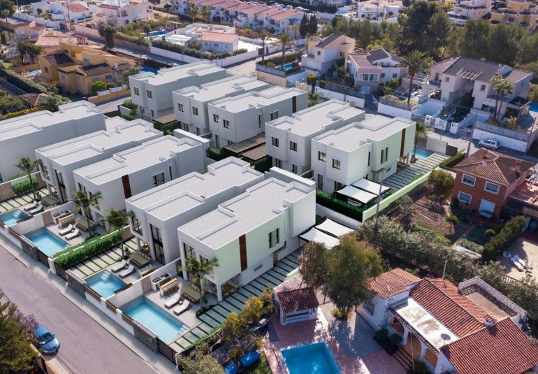 Obra nueva - Villa -
Alfas del Pí - El Albir