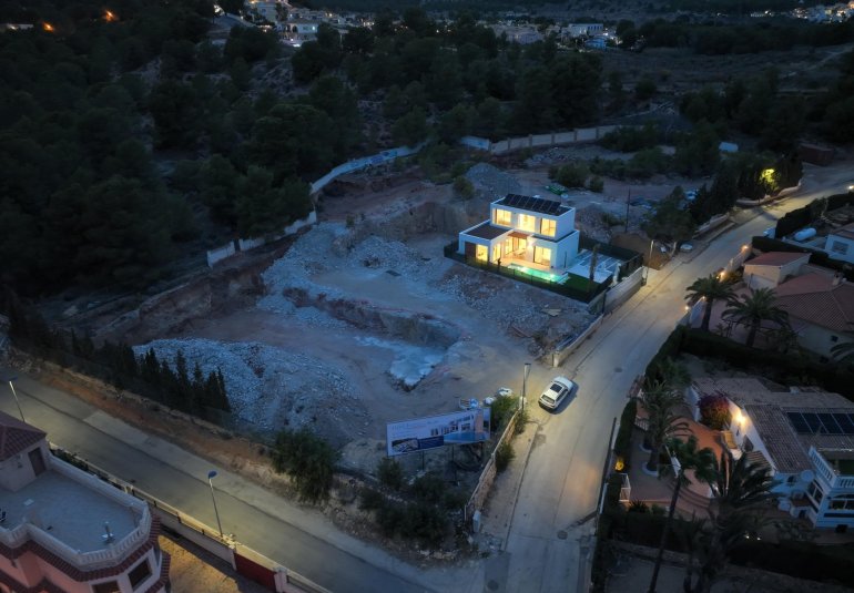 Obra nueva - Villa -
Alfas del Pí - Escandinavia