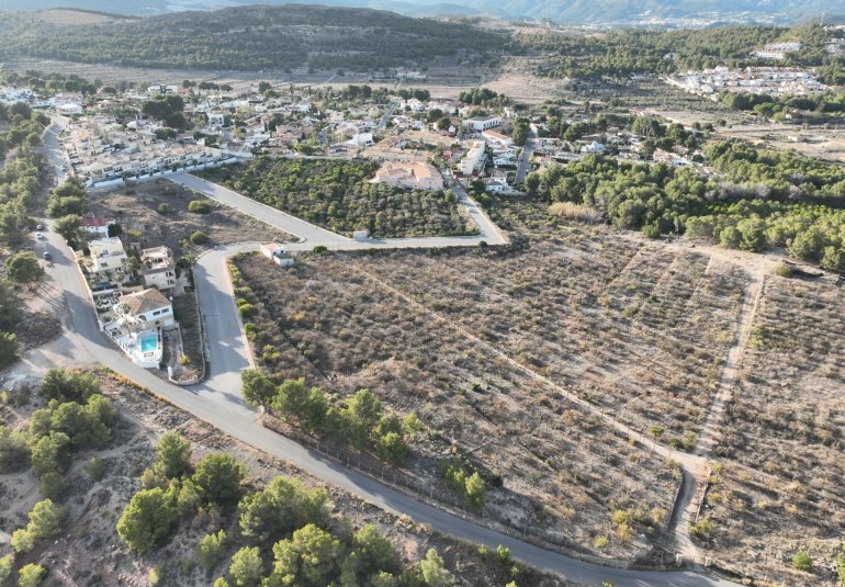 Obra nueva - Villa -
Alfas del Pí - Escandinavia