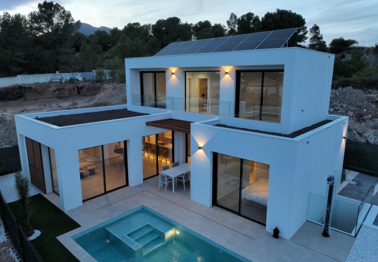 Obra nueva - Villa -
Alfas del Pí - Escandinavia