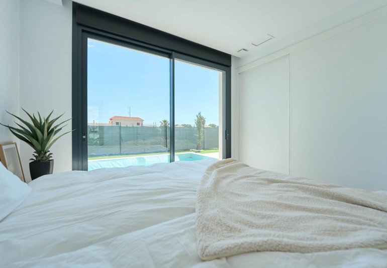 Obra nueva - Villa -
Alfas del Pí - Escandinavia