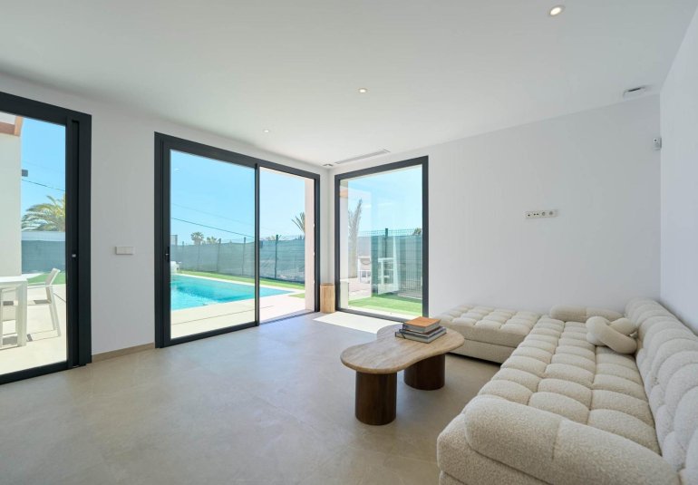 Obra nueva - Villa -
Alfas del Pí - Escandinavia