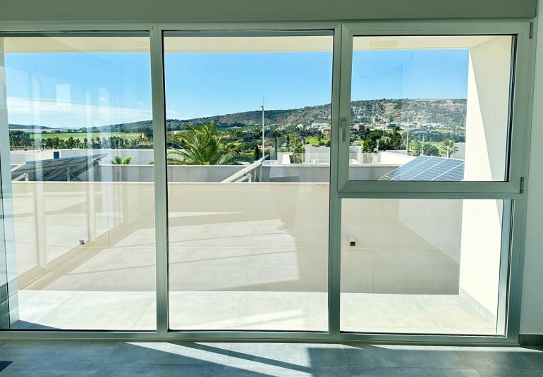 Obra nueva - Villa -
Algorfa - La finca golf