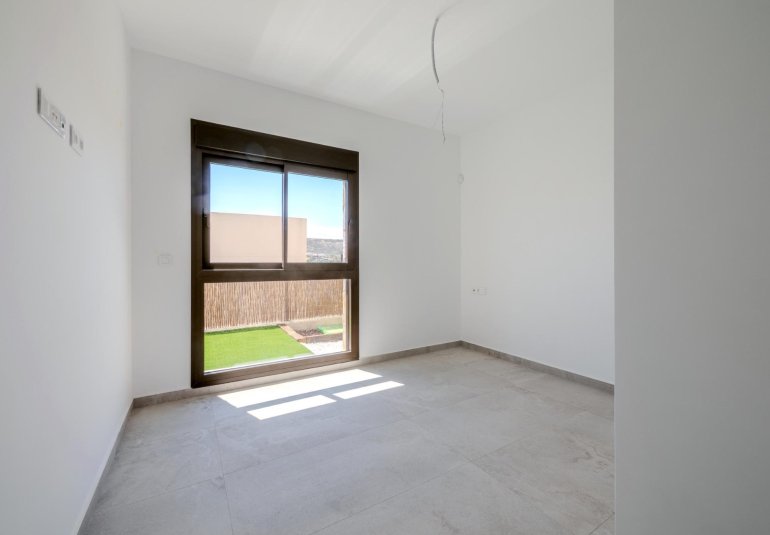 Obra nueva - Villa -
Algorfa - La finca golf