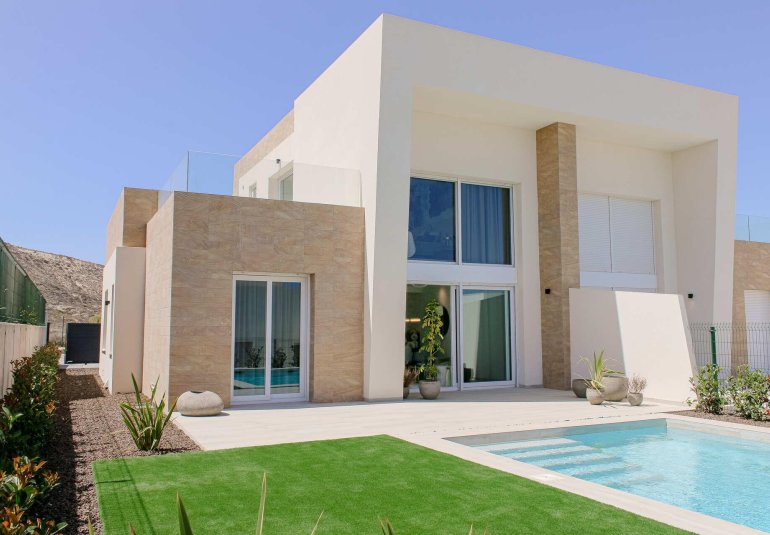 Obra nueva - Villa -
Algorfa - La finca golf