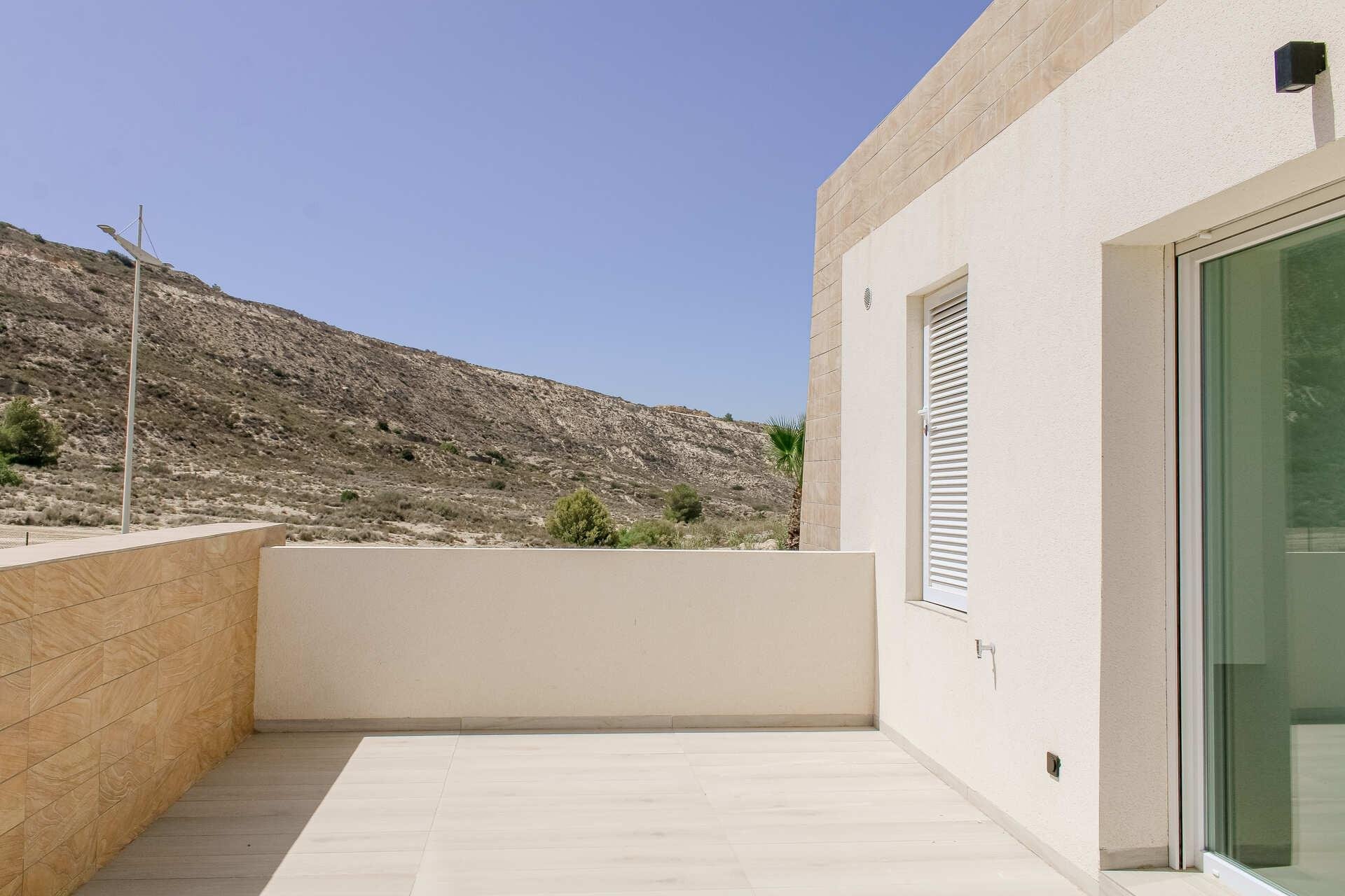 Obra nueva - Villa -
Algorfa - La finca golf