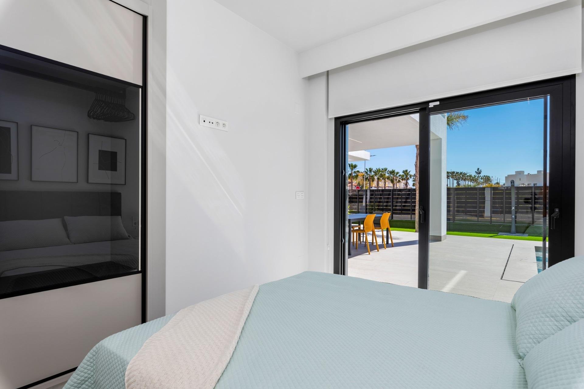 Obra nueva - Villa -
Algorfa - La finca golf
