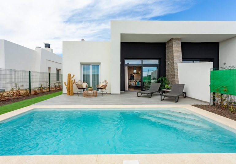 Obra nueva - Villa -
Algorfa - La finca golf
