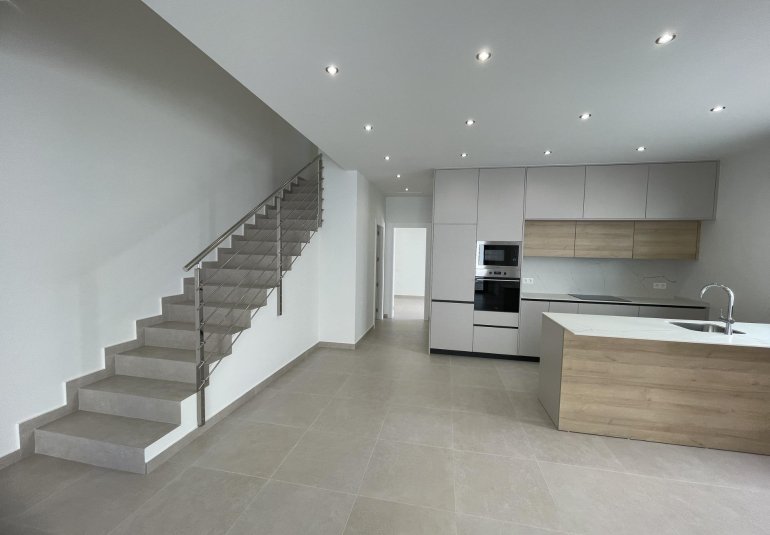 Obra nueva - Villa -
Almoradí - Heredades