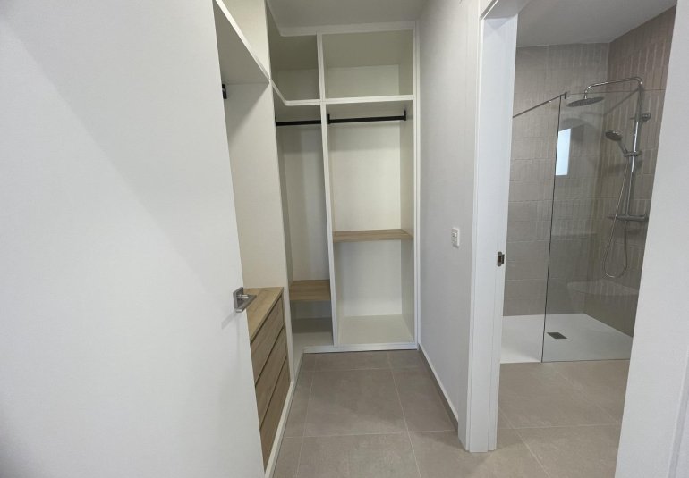 Obra nueva - Villa -
Almoradí - Heredades