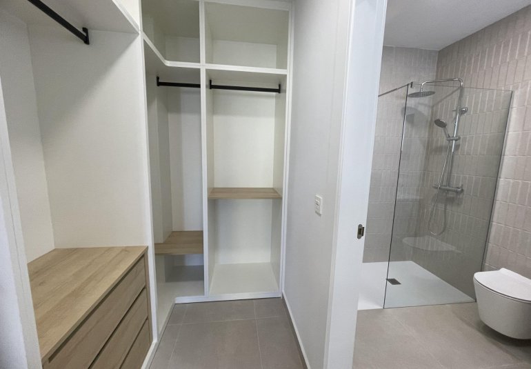 Obra nueva - Villa -
Almoradí - Heredades