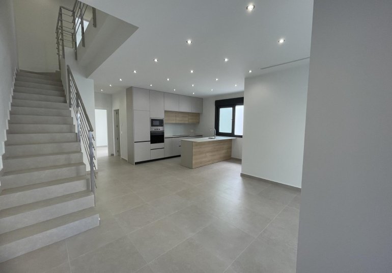 Obra nueva - Villa -
Almoradí - Heredades