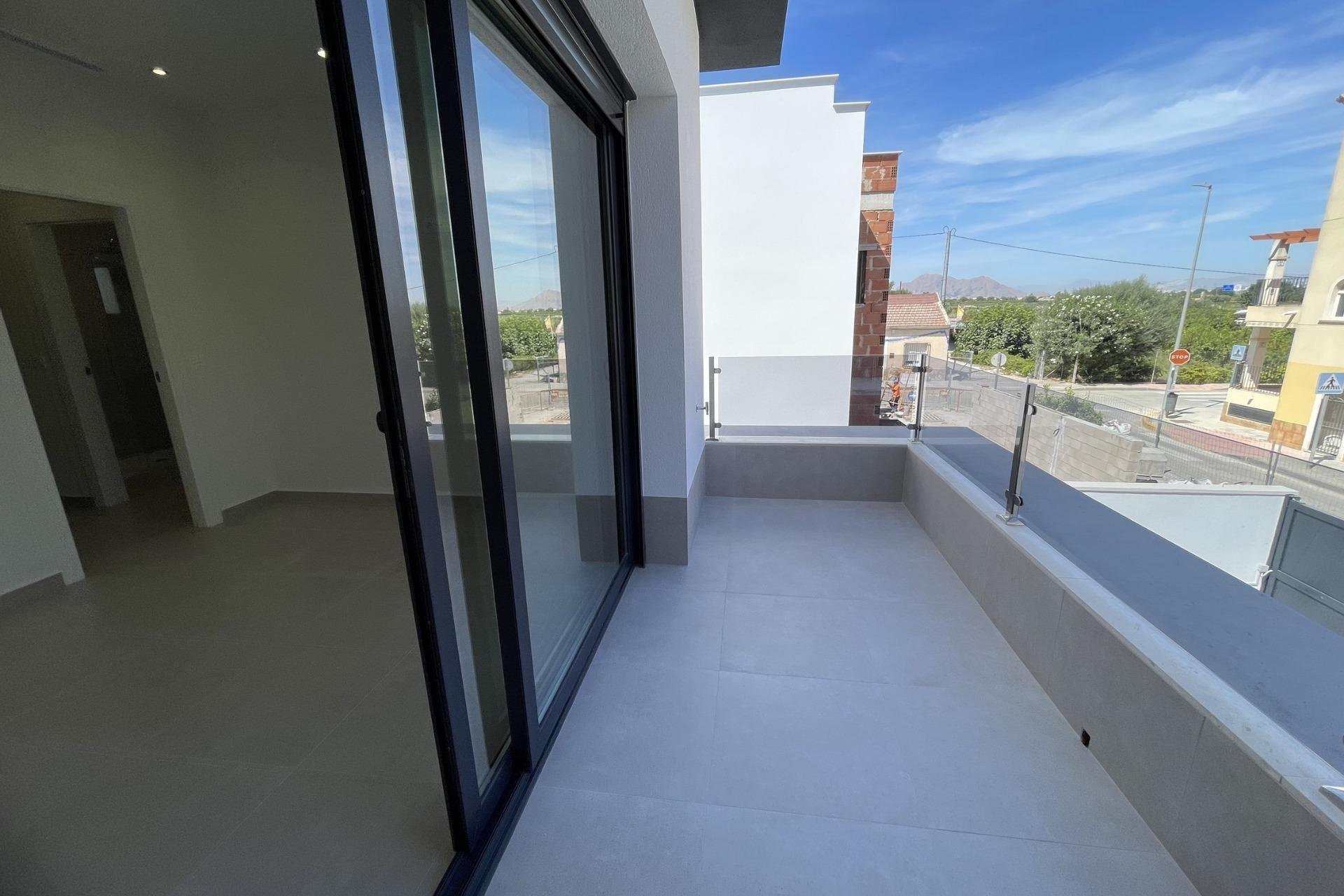 Obra nueva - Villa -
Almoradí - Heredades