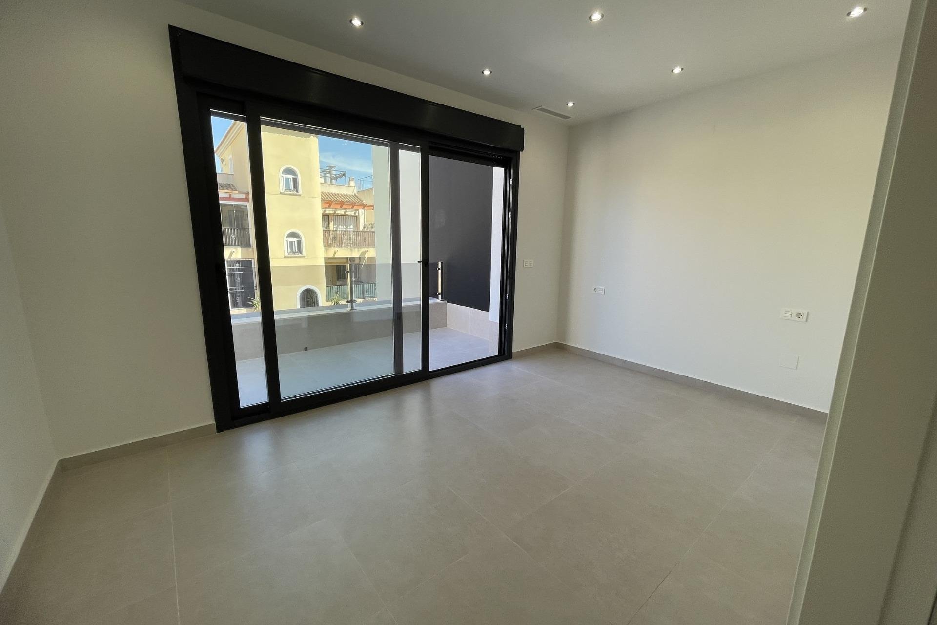 Obra nueva - Villa -
Almoradí - Heredades