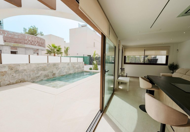 Obra nueva - Villa -
Almoradí - Las Heredades