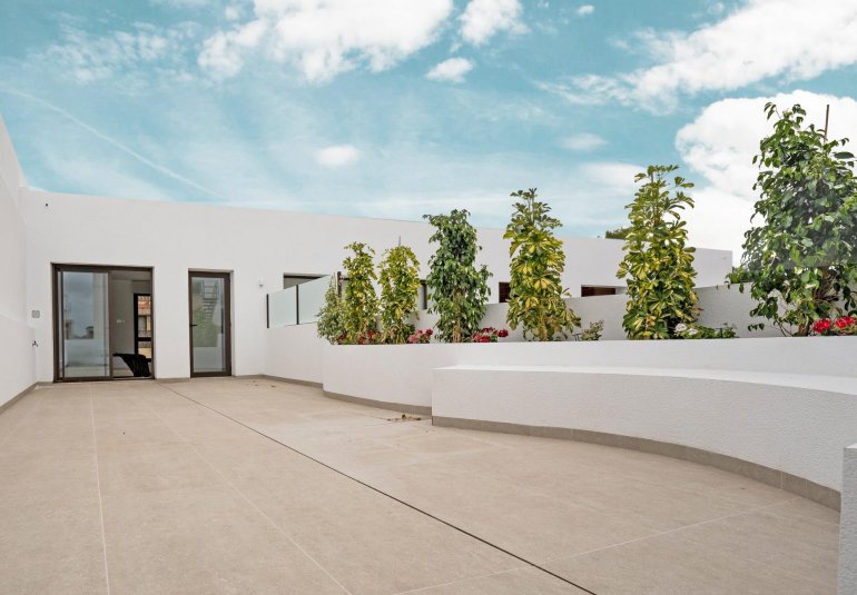 Obra nueva - Villa -
Almoradí - Las Heredades