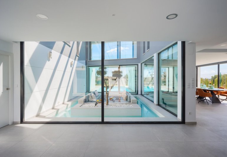 Obra nueva - Villa -
BAÑOS Y MENDIGO - Altaona Golf