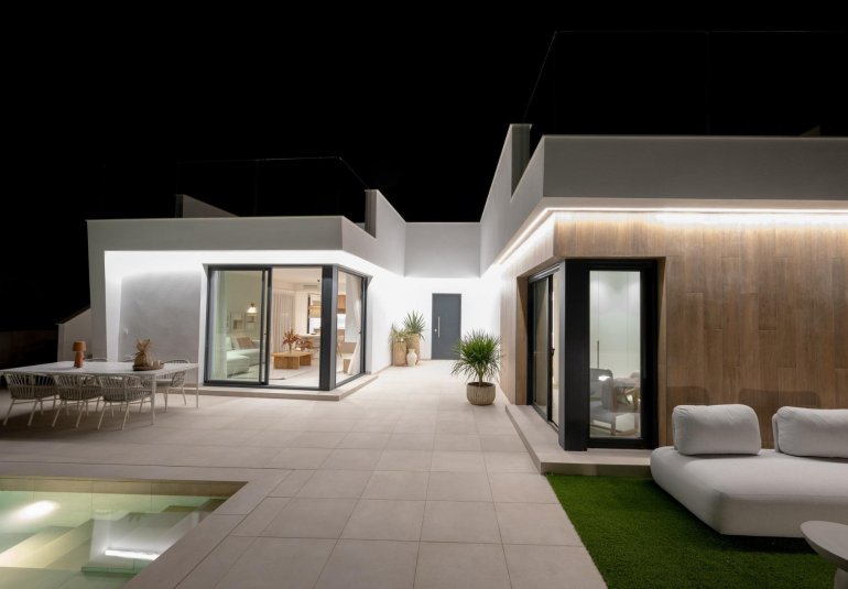 Obra nueva - Villa -
BAÑOS Y MENDIGO - Altaona Golf