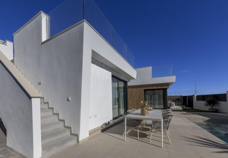 Obra nueva - Villa -
BAÑOS Y MENDIGO - Altaona Golf