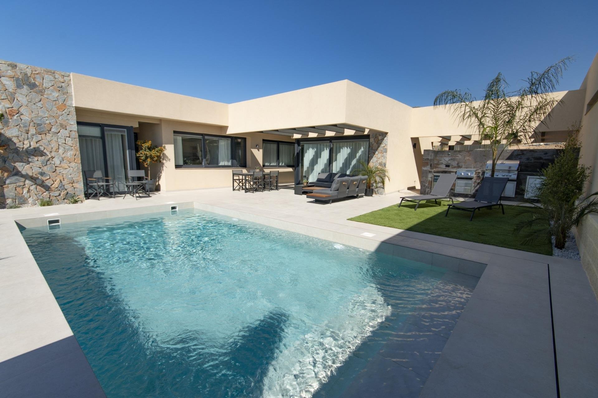 Obra nueva - Villa -
BAÑOS Y MENDIGO - Altaona Golf