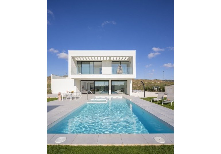 Obra nueva - Villa -
BAÑOS Y MENDIGO - Altaona Golf