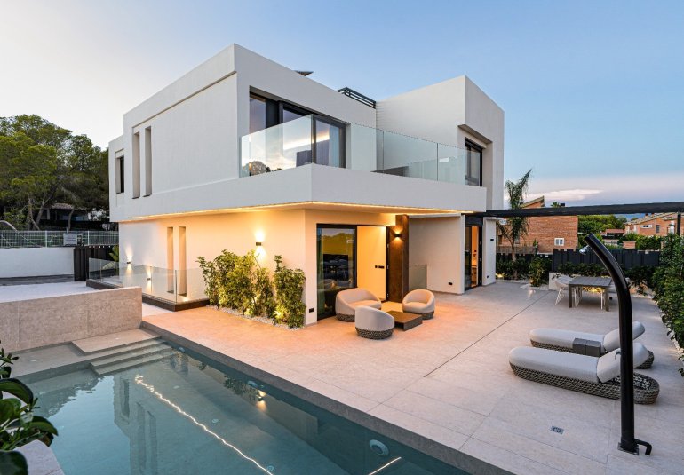 Obra nueva - Villa -
Benidorm - Coblanca