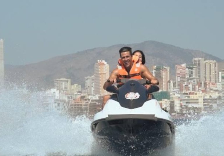 Obra nueva - Villa -
Benidorm - Urbanizaciones