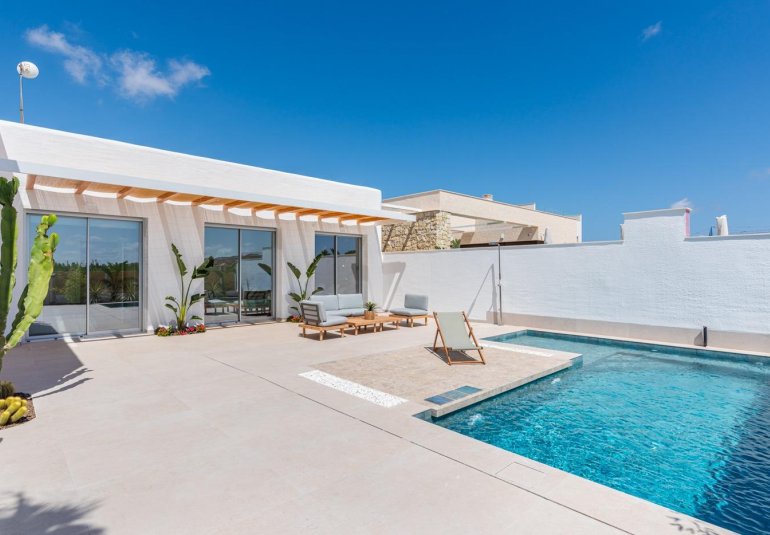 Obra nueva - Villa -
Benijofar - Centro